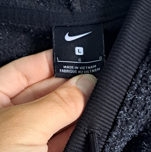 Nike Thermal Gray Black Hooded Fleece - Picture 4 of 6